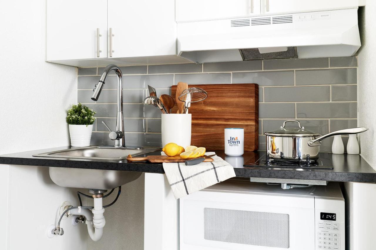 Intown Suites Extended Stay Columbus Oh - North 외부 사진